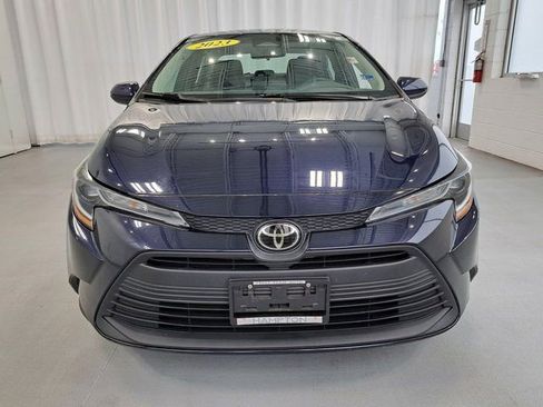 Used 2023 Toyota Corolla LE FWD image 3