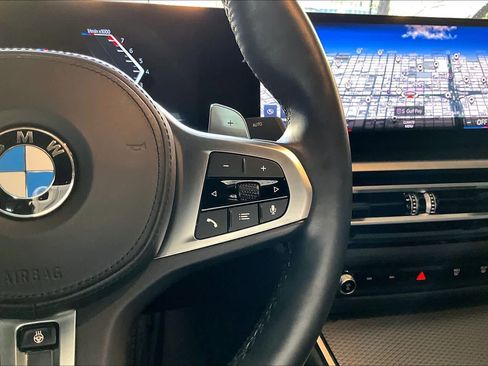 Used 2023 BMW 330i Sedan w/ M Sport Package image 25