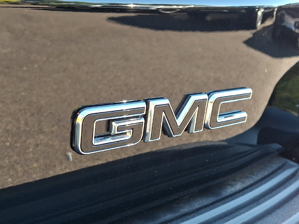 Used 2026 GMC Yukon Denali w/ Sun & Power Step Package AWD/4WD image 32