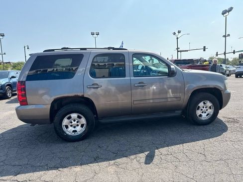 Used 2011 Chevrolet Tahoe LT AWD/4WD image 9