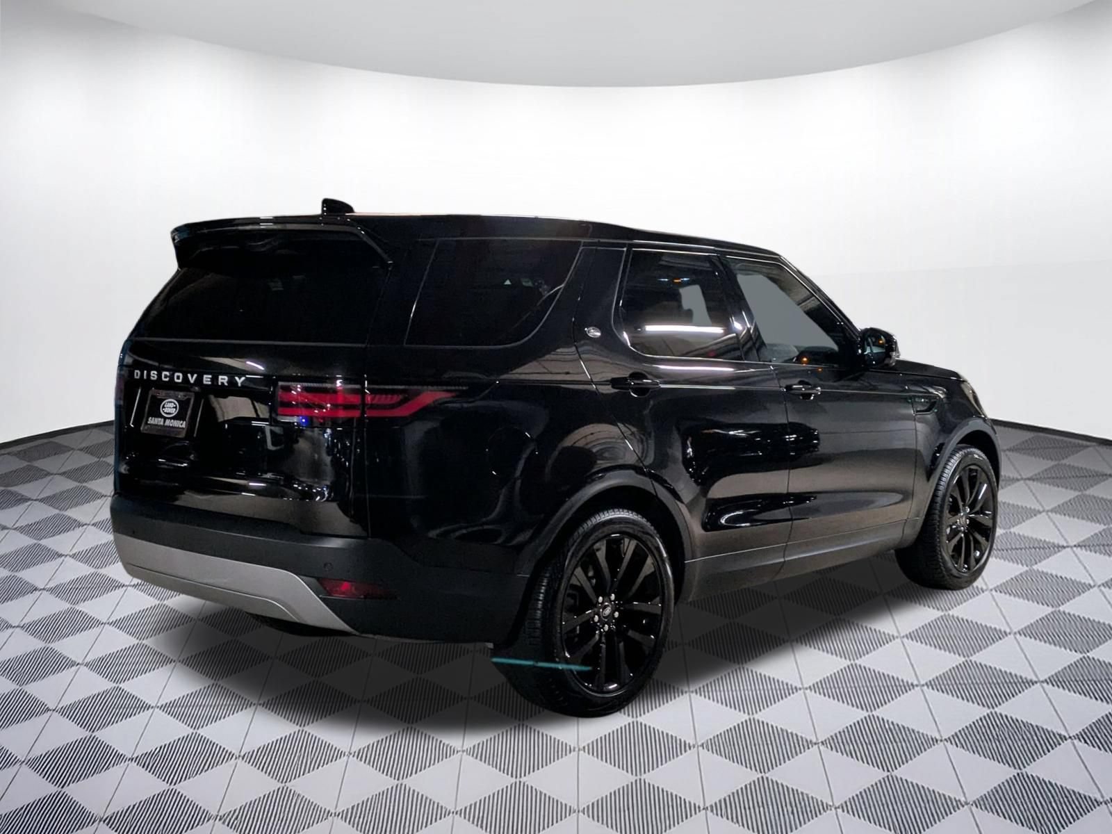 New 2026 Land Rover Discovery S AWD/4WD image 5