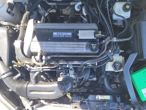 Used 2003 Saturn L-Series L200 image 21