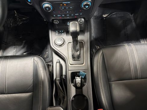 Used 2019 Ford Ranger Lariat w/ Equipment Group 501A Mid AWD/4WD image 17
