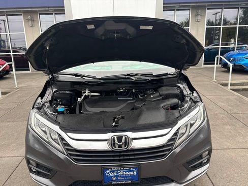 Used 2018 Honda Odyssey EX-L image 3