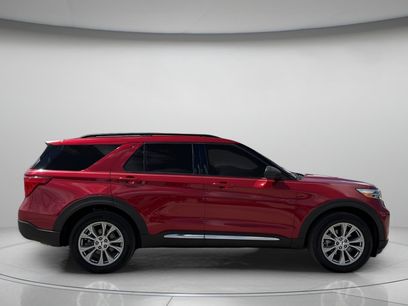 Used 2024 Ford Explorer XLT w/ Equipment Group 202A