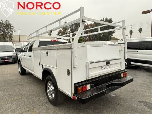 Used 2018 RAM 3500 Tradesman w/ Chrome Appearance Group image 7