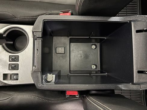 Used 2021 Toyota 4Runner SR5 Premium w/ Moonroof Package AWD/4WD image 30