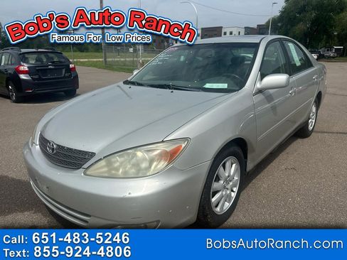 Used 2003 Toyota Camry XLE FWD image 1