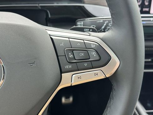 New 2026 Volkswagen Atlas SEL Premium R-Line AWD/4WD image 19
