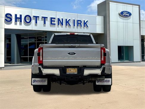 Used 2024 Ford F350 Lariat w/ Lariat Ultimate Package image 8