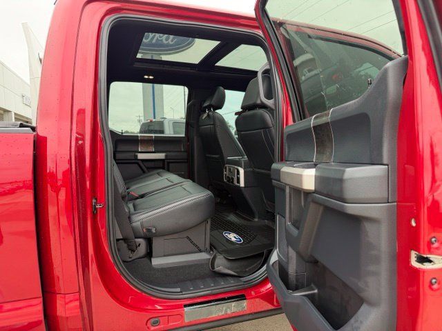 Used 2022 Ford F350 Lariat w/ Black Appearance Package AWD/4WD image 12