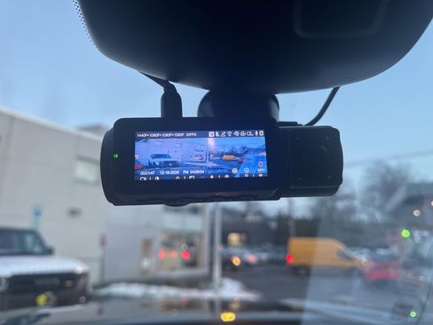 Used 2025 GMC Sierra 1500 Denali Ultimate image 39