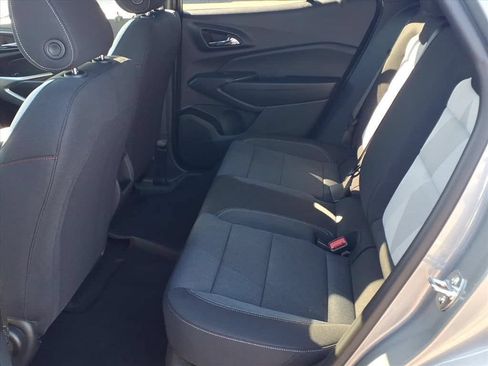 New 2026 Chevrolet Trax RS w/ Sunroof Package FWD image 18