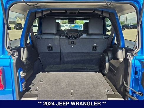 New 2024 Jeep Wrangler Sahara w/ Technology Group image 13