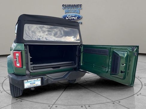 Used 2024 Ford Bronco Outer Banks image 9