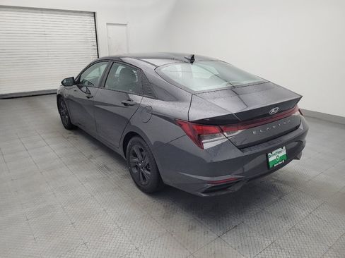 Used 2021 Hyundai Elantra SEL FWD image 5