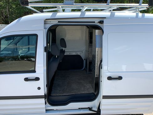 Used 2013 Ford Transit Connect XLT FWD image 24