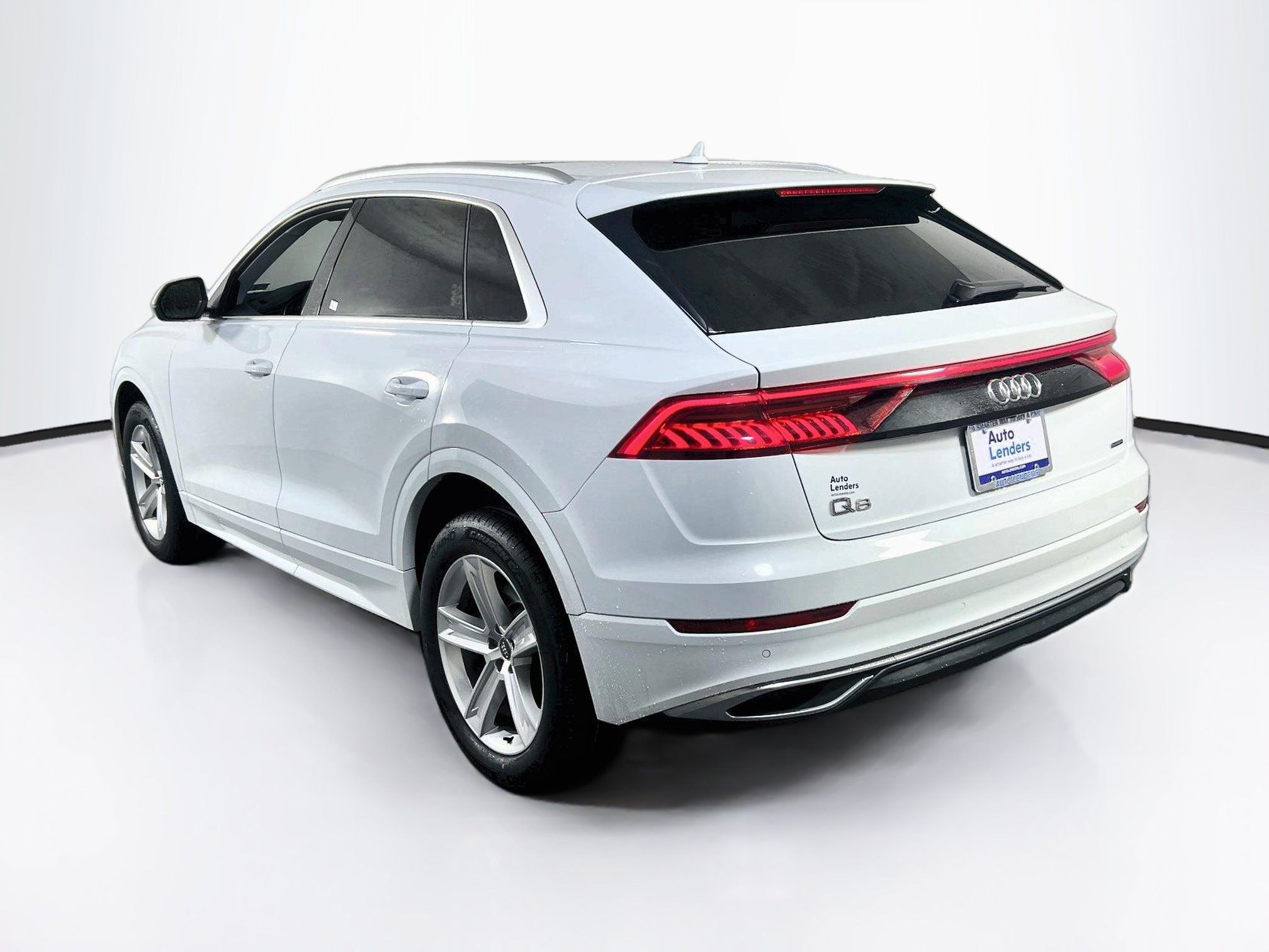 Used 2020 Audi Q8 Premium AWD/4WD image 7