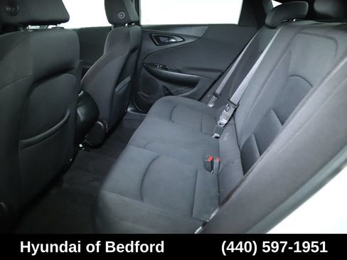 Used 2020 Chevrolet Malibu LS FWD image 15