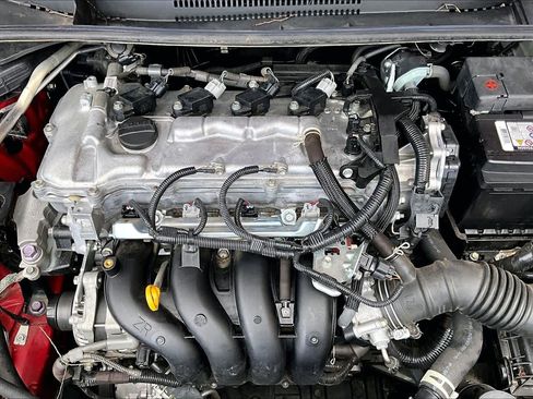 Used 2021 Toyota Corolla LE FWD image 33