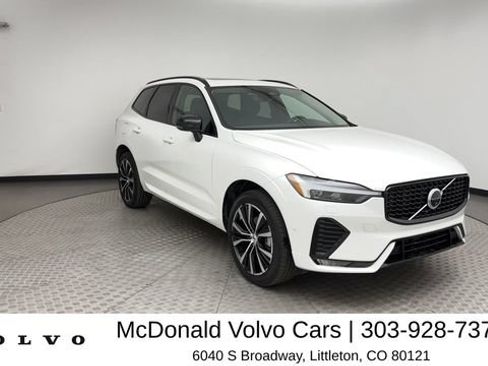 Certified 2025 Volvo XC60 B5 Plus AWD/4WD image 8