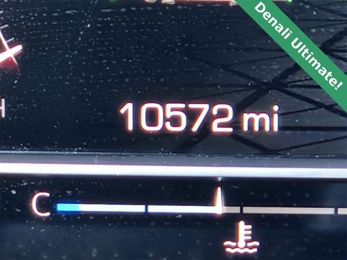 Used 2025 GMC Sierra 1500 Denali Ultimate image 17