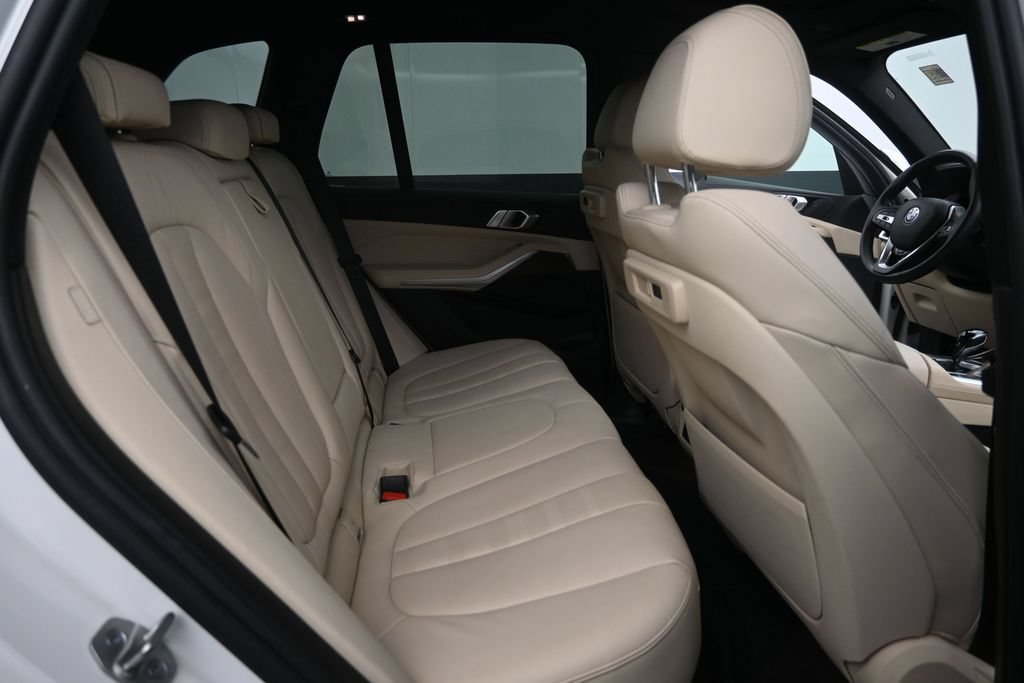 Used 2022 BMW X5 sDrive40i w/ Premium Package RWD image 24