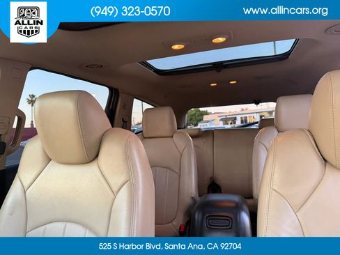 Used 2012 Chevrolet Traverse LTZ image 16