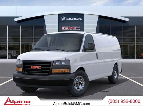 New 2026 GMC Savana 3500 RWD image 6