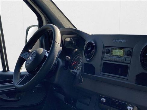 New 2025 Mercedes-Benz Sprinter 2500 image 22