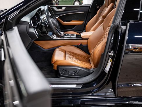 Used 2021 Audi RS 7 Sportback image 39