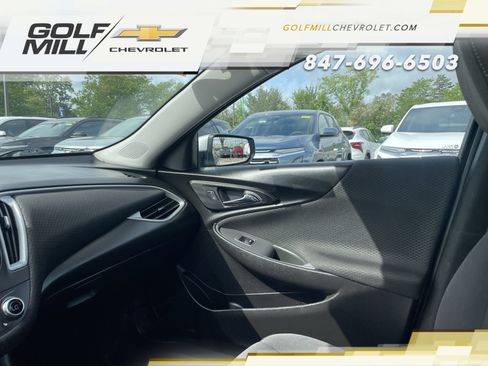 Used 2024 Chevrolet Malibu LT FWD image 24