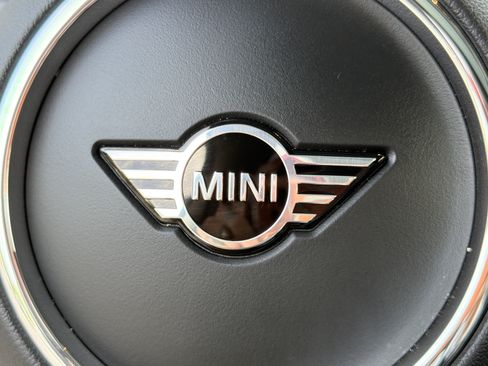 Used 2024 MINI Cooper SE FWD image 19