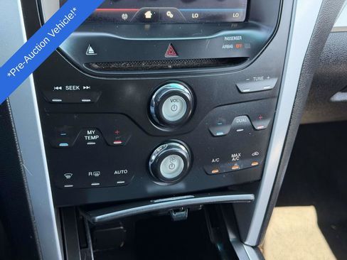 Used 2011 Ford Explorer XLT w/ 202A Rapid Spec Order Code FWD image 5
