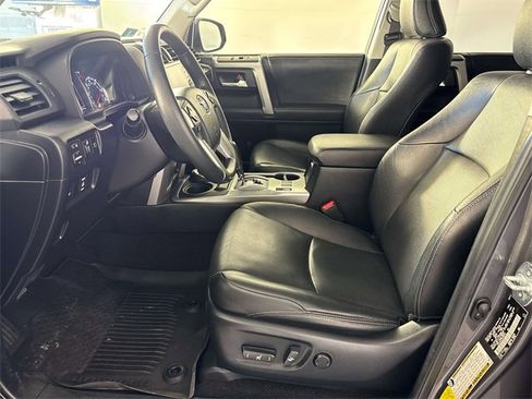 Used 2021 Toyota 4Runner Limited image 4
