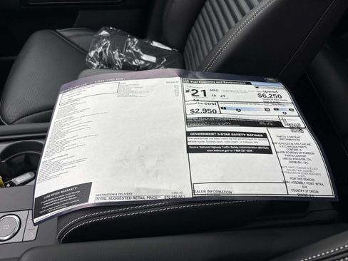New 2026 Land Rover Discovery Dynamic SE AWD/4WD image 30