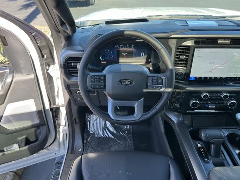 New 2025 Ford F150 Lariat w/ Equipment Group 502A High image 9