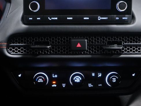 Used 2024 Honda HR-V Sport image 12