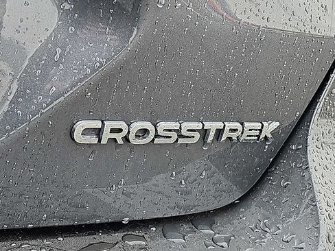 Used 2024 Subaru Crosstrek 2.0i Premium image 32
