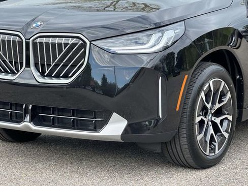 Used 2026 BMW X3 xDrive30i w/ Convenience Package AWD/4WD image 12