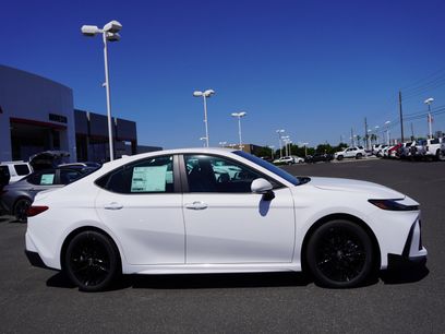 New 2026 Toyota Camry SE