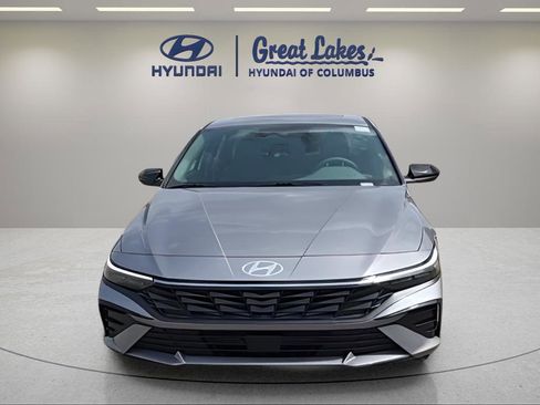New 2026 Hyundai Elantra SEL Sport Premium FWD image 8