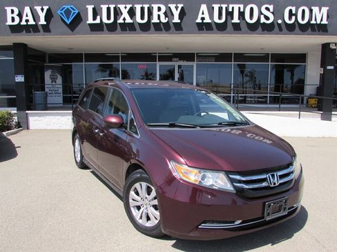 Used 2014 Honda Odyssey EX image 1