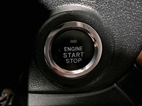 Used 2021 Subaru Outback Touring XT AWD/4WD image 36