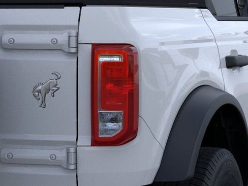 New 2025 Ford Bronco 4-Door AWD/4WD image 23