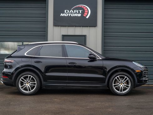 Used 2019 Porsche Cayenne AWD/4WD image 8