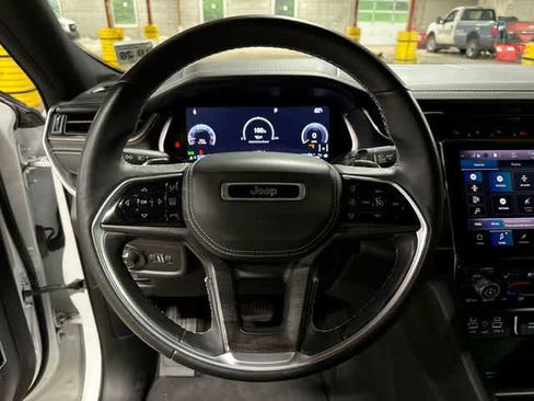 Used 2021 Jeep Grand Cherokee L Overland AWD/4WD image 19