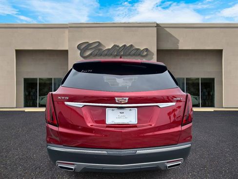 New 2025 Cadillac XT5 Premium Luxury w/ Technology Package image 4
