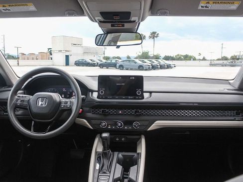 Certified 2023 Honda Accord LX image 13