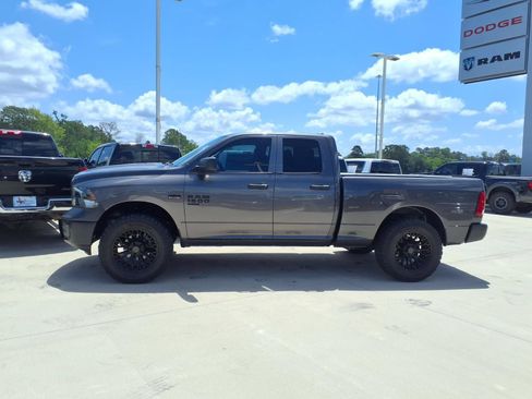 Used 2022 RAM 1500 Tradesman w/ Electronics Group RWD image 8